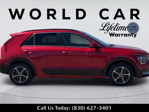 Used 2023 Kia Niro FWD image 17