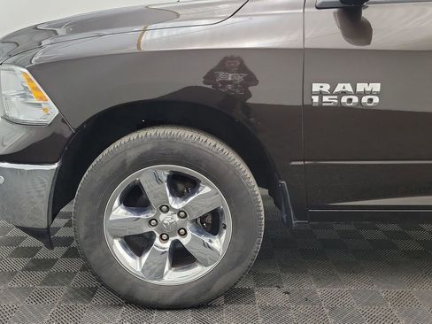 Used 2017 RAM 1500 Big Horn image 9