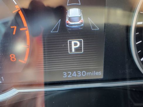 Used 2019 Nissan Kicks SV FWD image 30