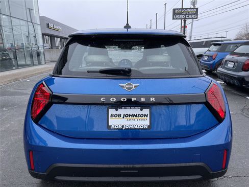New 2026 MINI Cooper 2-Door Hardtop FWD image 7