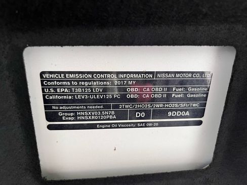 Used 2017 Nissan Maxima 3.5 SV FWD image 24