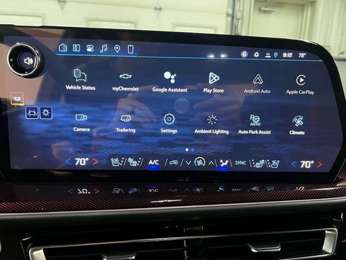 New 2026 Chevrolet Traverse RS w/ LPO, Floor Liner Package FWD image 20