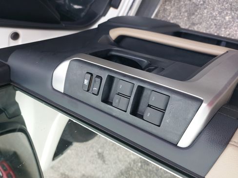 Used 2012 Toyota 4Runner Limited RWD image 29