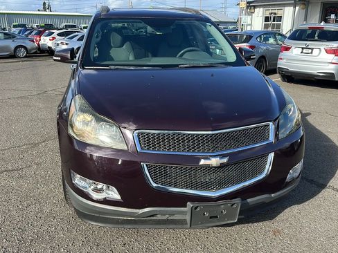 Used 2009 Chevrolet Traverse LT image 1