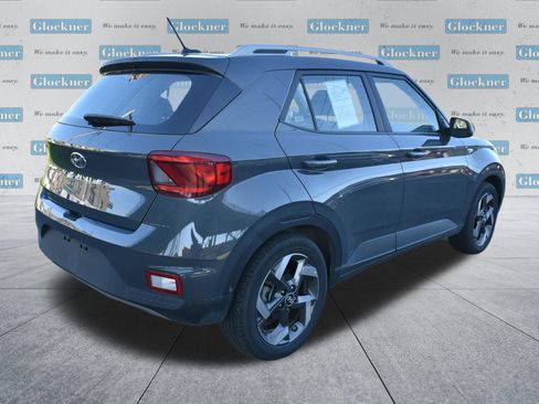 Used 2025 Hyundai Venue SEL FWD image 6