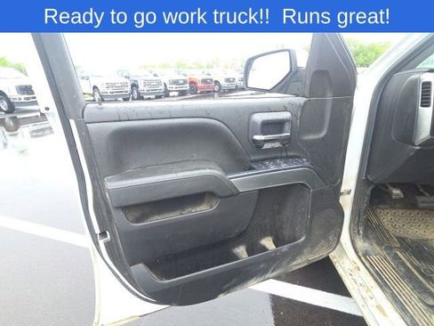 Used 2019 Chevrolet Silverado 1500 LT AWD/4WD image 20