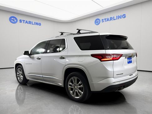 Used 2021 Chevrolet Traverse High Country w/ LPO, 'HIT The Road' Package image 6