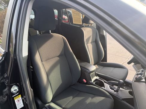 Used 2015 Toyota RAV4 LE image 25