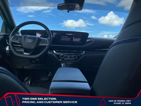 Used 2025 Buick Envista Sport Touring w/ Convenience II Package FWD image 15