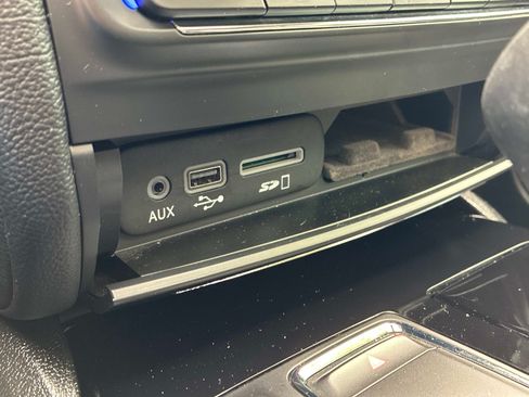 Used 2017 Maserati Ghibli S Q4 AWD/4WD image 31