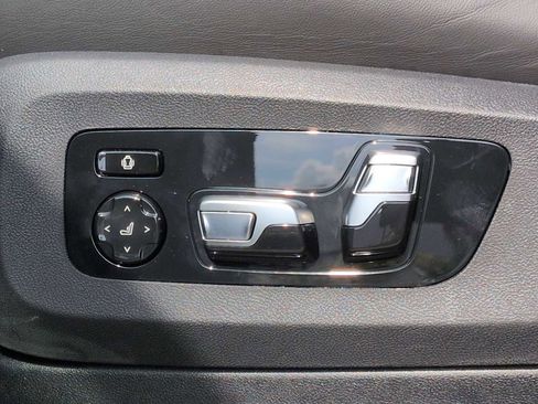 New 2026 BMW X5 M Competition w/ Executive Package image 18