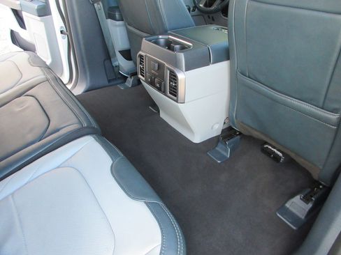 Used 2022 Ford F350 Limited AWD/4WD image 23