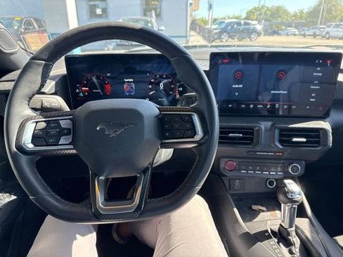 Used 2024 Ford Mustang Coupe image 10