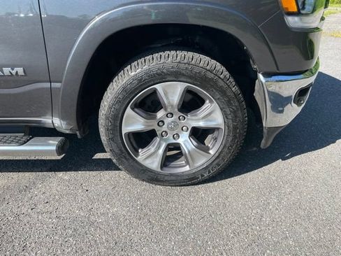 Used 2021 RAM 1500 Laramie AWD/4WD image 9