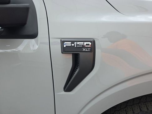 Used 2023 Ford F150 XLT w/ Equipment Group 302A High AWD/4WD image 4