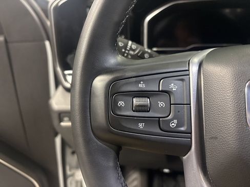 Used 2024 GMC Sierra 1500 SLT image 16