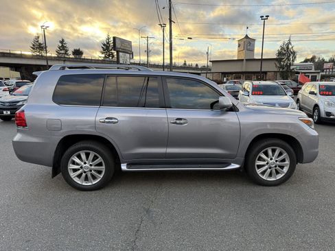 Used 2008 Lexus LX 570 4WD image 6