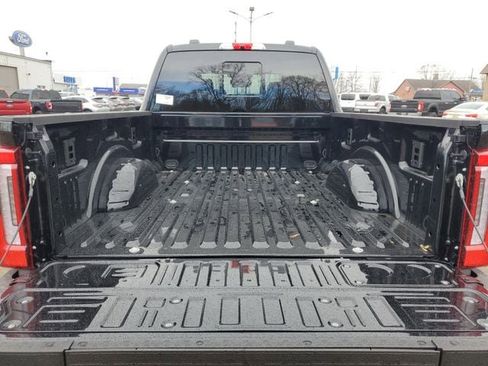 New 2026 Ford F350 Platinum w/ FX4 Off-Road Package AWD/4WD image 16