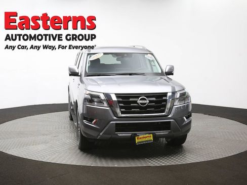 Used 2023 Nissan Armada SL w/ Captain's Chairs Package image 56