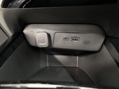 New 2026 Chevrolet Trax RS FWD image 25