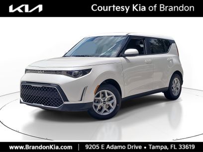 New 2025 Kia Soul LX w/ LX Technology Package