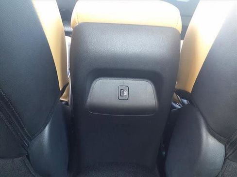 New 2025 Nissan Sentra SV image 37