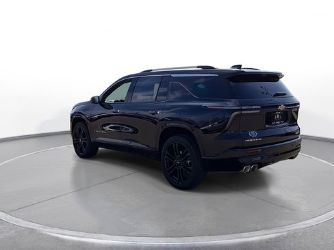 New 2026 Chevrolet Traverse High Country w/ LPO, Floor Liner Package FWD image 6