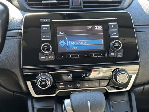 Certified 2017 Honda CR-V LX image 18