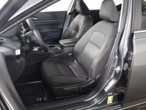 Used 2022 Nissan Altima 2.5 S FWD image 23