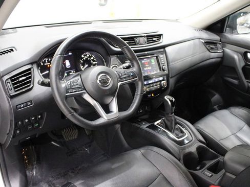 Used 2020 Nissan Rogue SL image 24