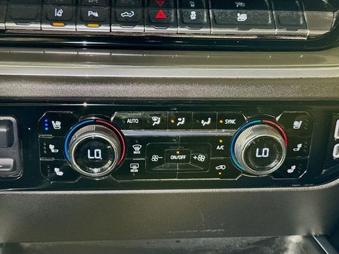 Certified 2024 Chevrolet Silverado 2500 High Country w/ Technology Package AWD/4WD image 14