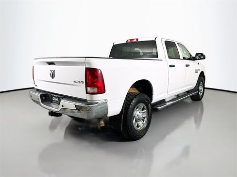 Used 2016 RAM 2500 Tradesman w/ Chrome Appearance Group image 7