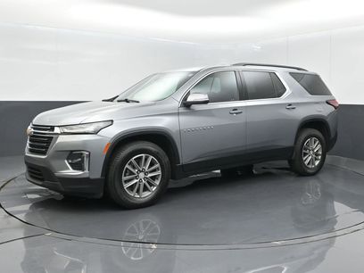 Used 2023 Chevrolet Traverse LT