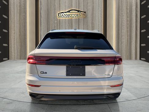 Used 2023 Audi Q8 Premium w/ Convenience Package image 6
