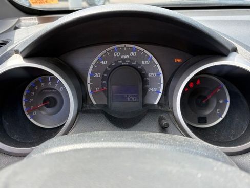 Used 2009 Honda Fit Sport image 11