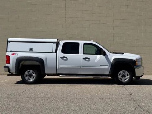 Used 2013 Chevrolet Silverado 2500 LT AWD/4WD image 31