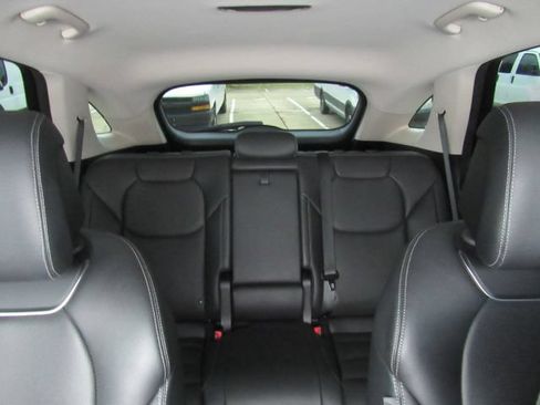 Used 2022 Genesis GV70 2.5T AWD/4WD image 35
