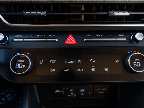 Certified 2025 Hyundai Sonata SEL image 31