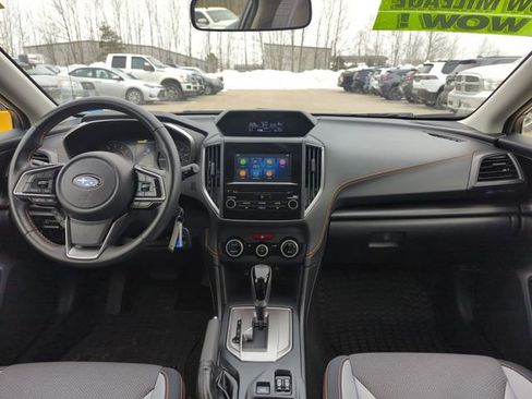 Used 2022 Subaru Crosstrek 2.0i Premium image 16