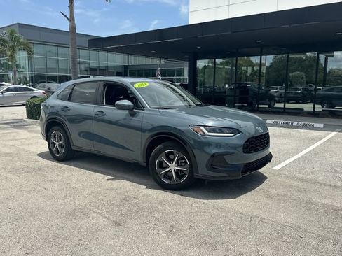 Used 2024 Honda HR-V EX-L image 2