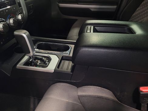 Used 2021 Toyota Tundra SR5 image 26