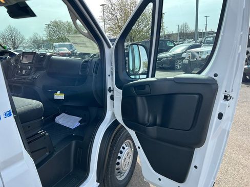 New 2024 RAM ProMaster 1500 w/ Convenience Group image 30