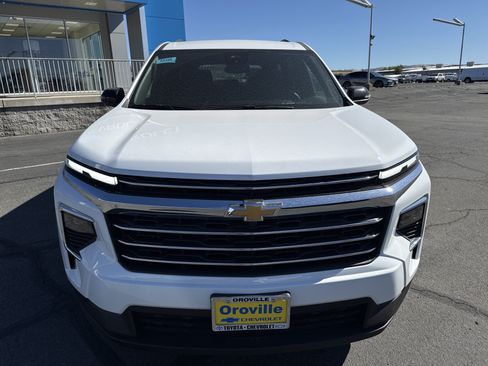 New 2026 Chevrolet Traverse LT FWD image 7