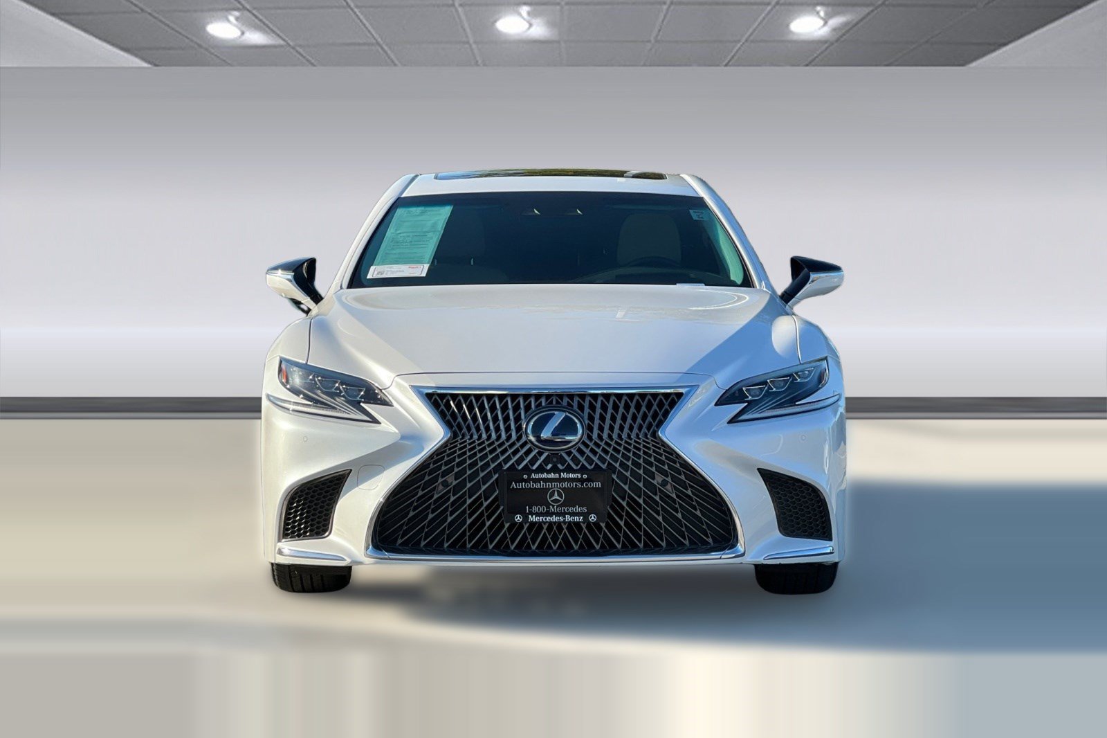 Used 2020 Lexus LS 500h w/ Luxury Package RWD image 5