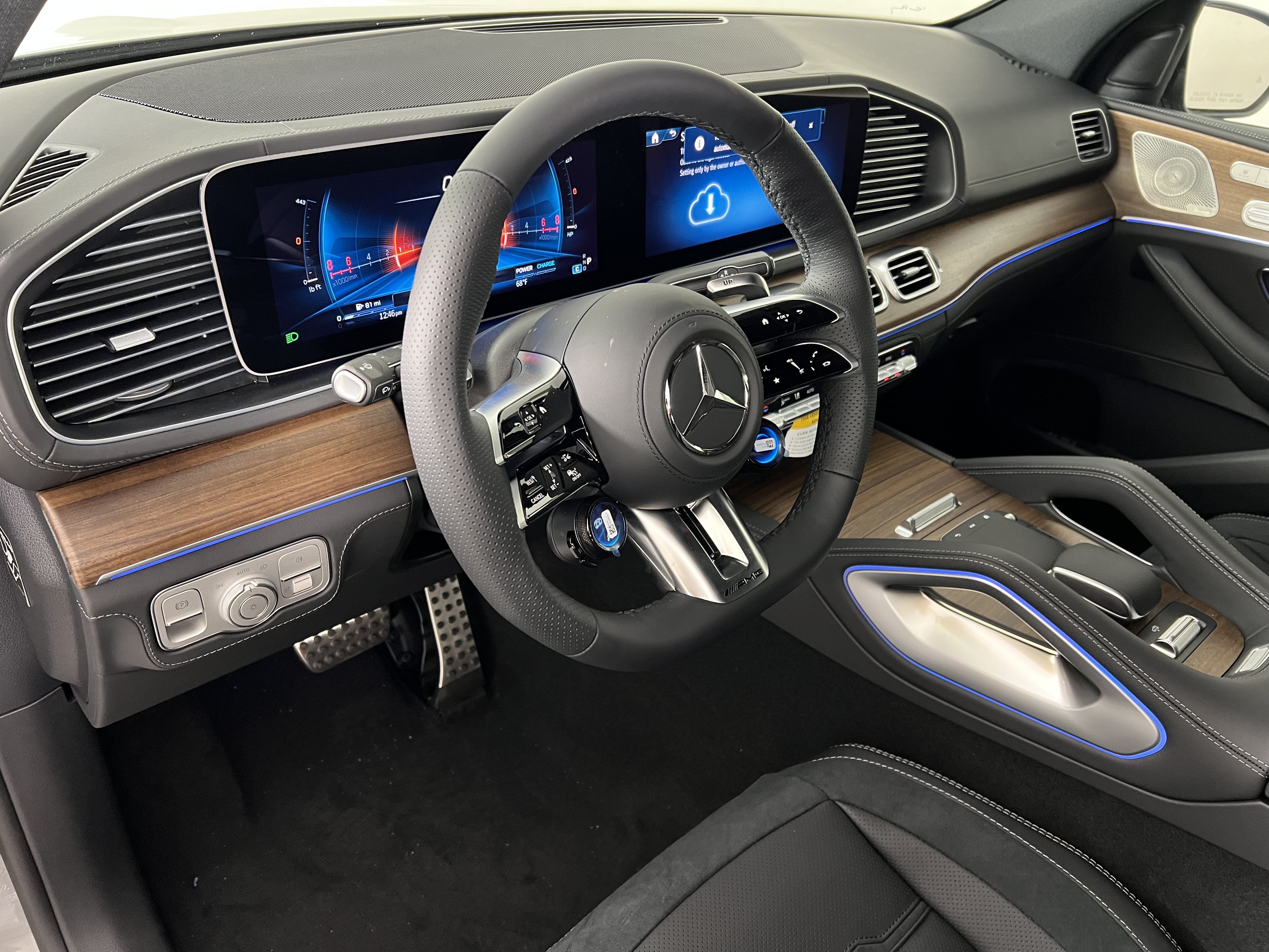 New 2026 Mercedes-Benz GLE 53 AMG 4MATIC image 18