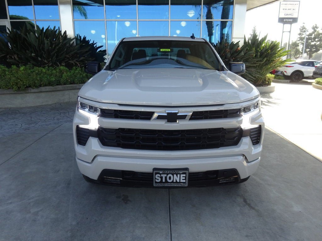 New 2026 Chevrolet Silverado 1500 RST AWD/4WD image 2