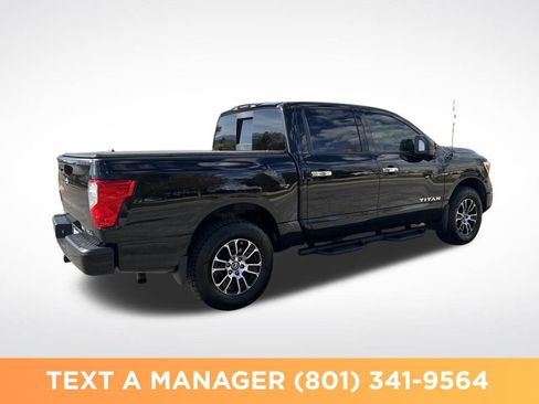 Used 2021 Nissan Titan SV w/ SV Convenience Package AWD/4WD image 5