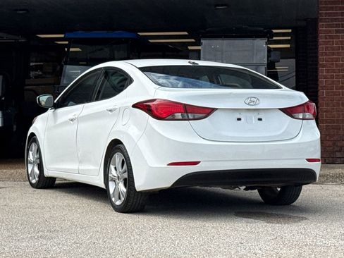 Used 2016 Hyundai Elantra SE FWD image 5