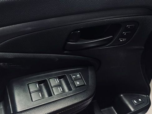 Used 2022 Honda Pilot TrailSport image 13