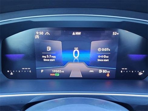 Certified 2024 Volkswagen Tiguan SE R-Line image 25